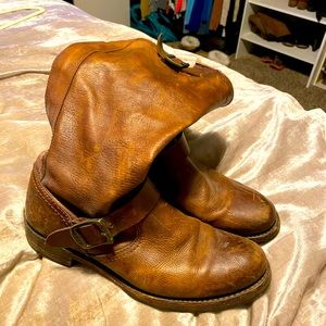 Great boots with lots of life left, just want a change.